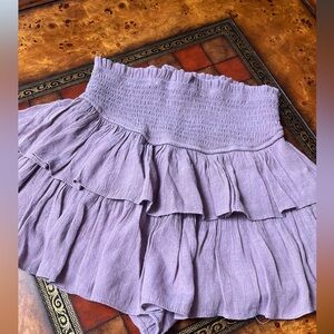 Impeccable pig ruffle skirt (size small)